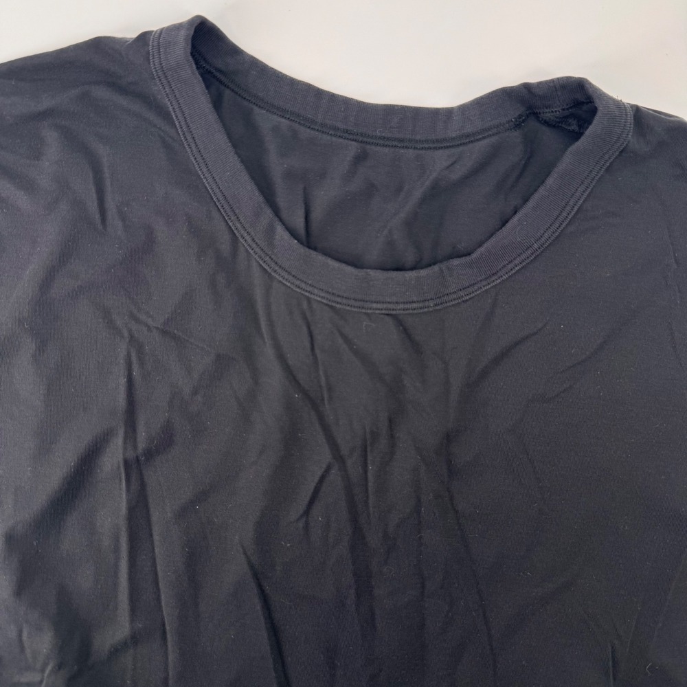 Lululemon T-Shirt Mens XL Black Short Sleeve Crew Neck Athletic 9843